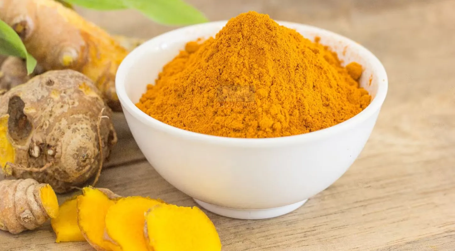 Desi Superfoods, સરગવાના પાન, હળદર, મામરો બદામ, તલ
