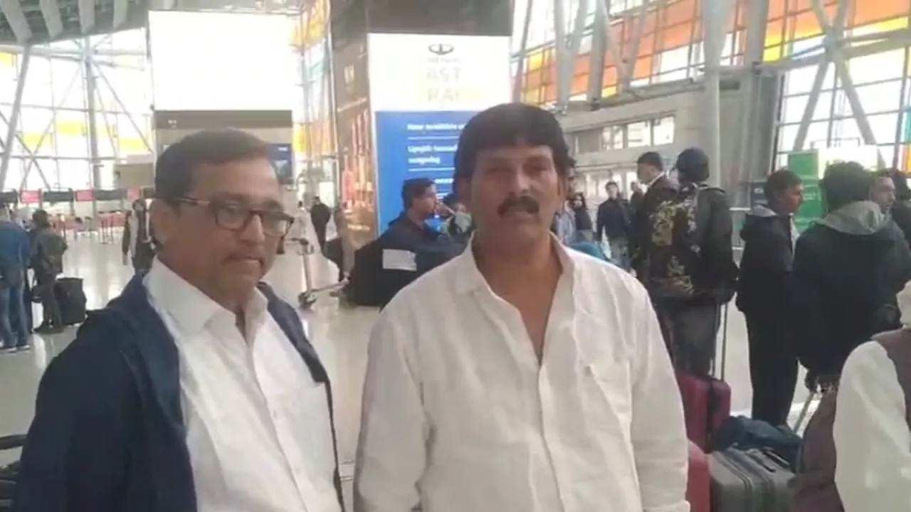 Valsad Fishermen Return from Iran