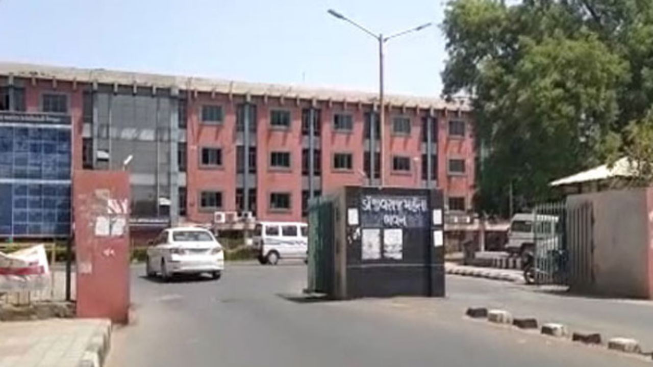 Transfer રાજયમાં  27 સરકારી અધિકારીઓની કરાઈ