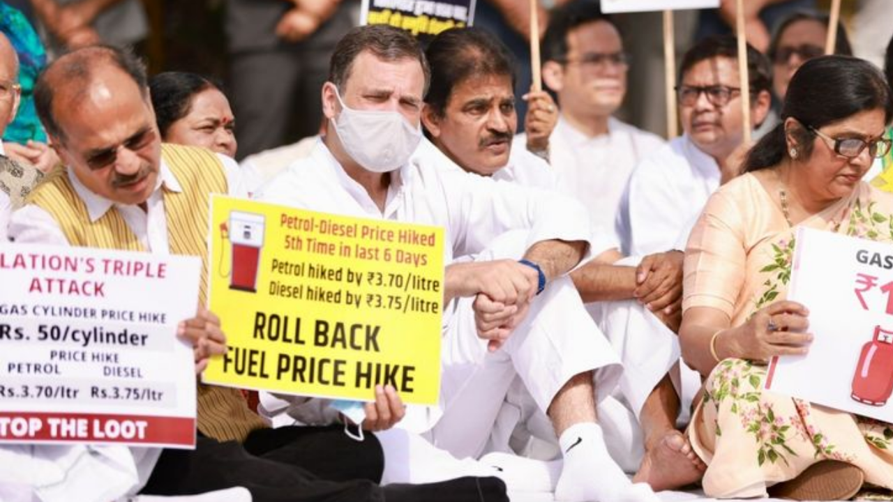 Congressના Petrol-Dieselના ભાવ વધતા કેન્દ્ર પર આકરા પ્રહારો