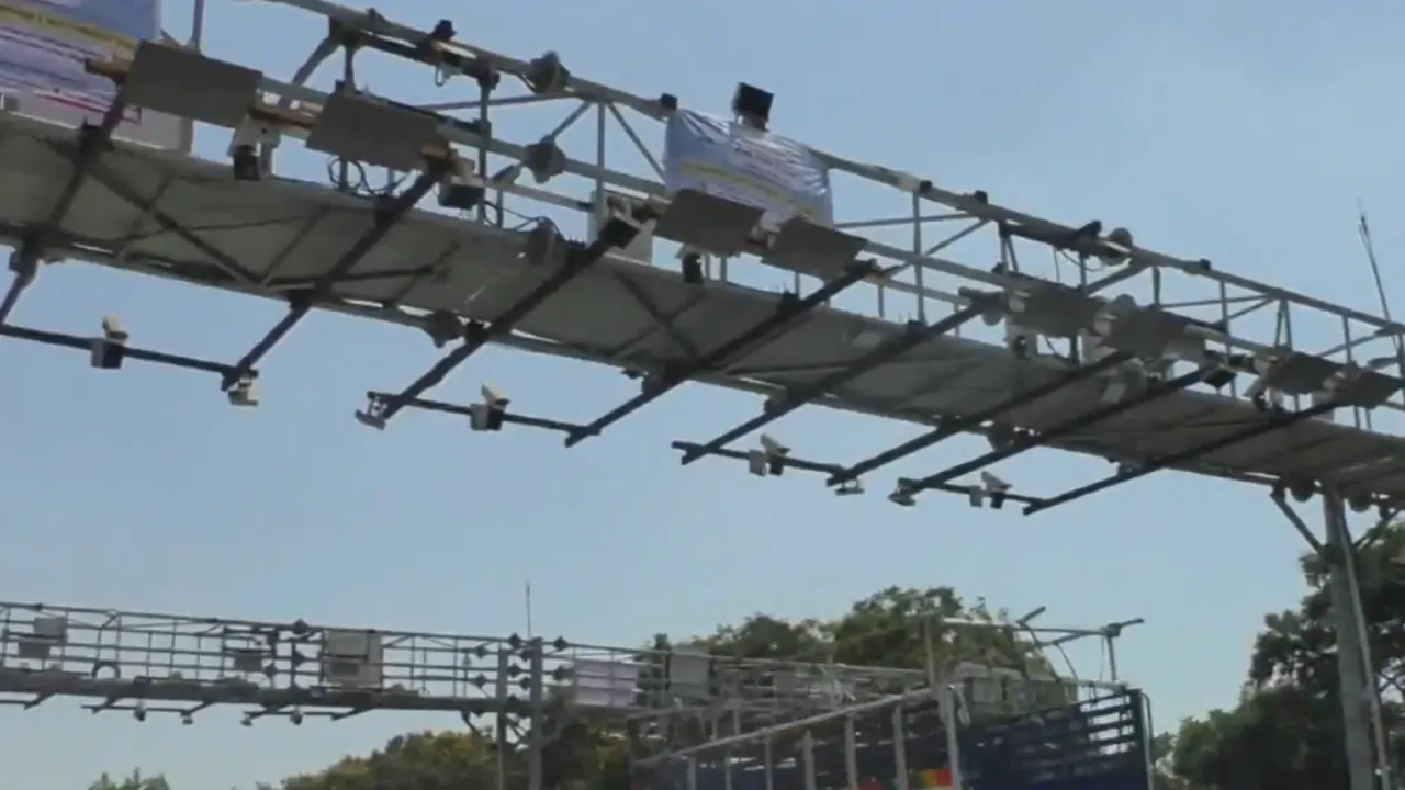 India's First Barrierless Toll Plaza Surat