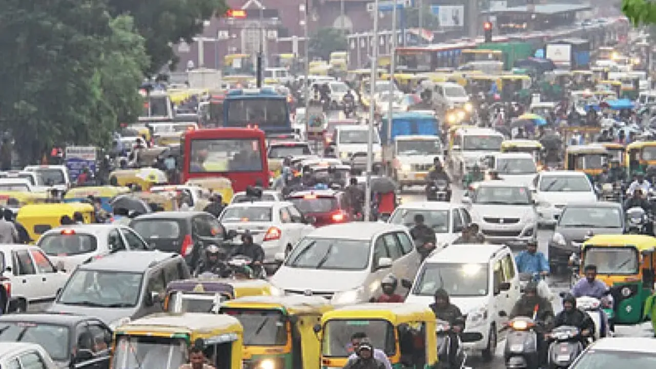 Sanand Circle to Iscon Bridge