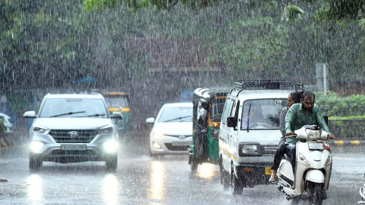 Gujarat ના અનેક જિલ્લાઓમાં વરસાદી તાંડવ