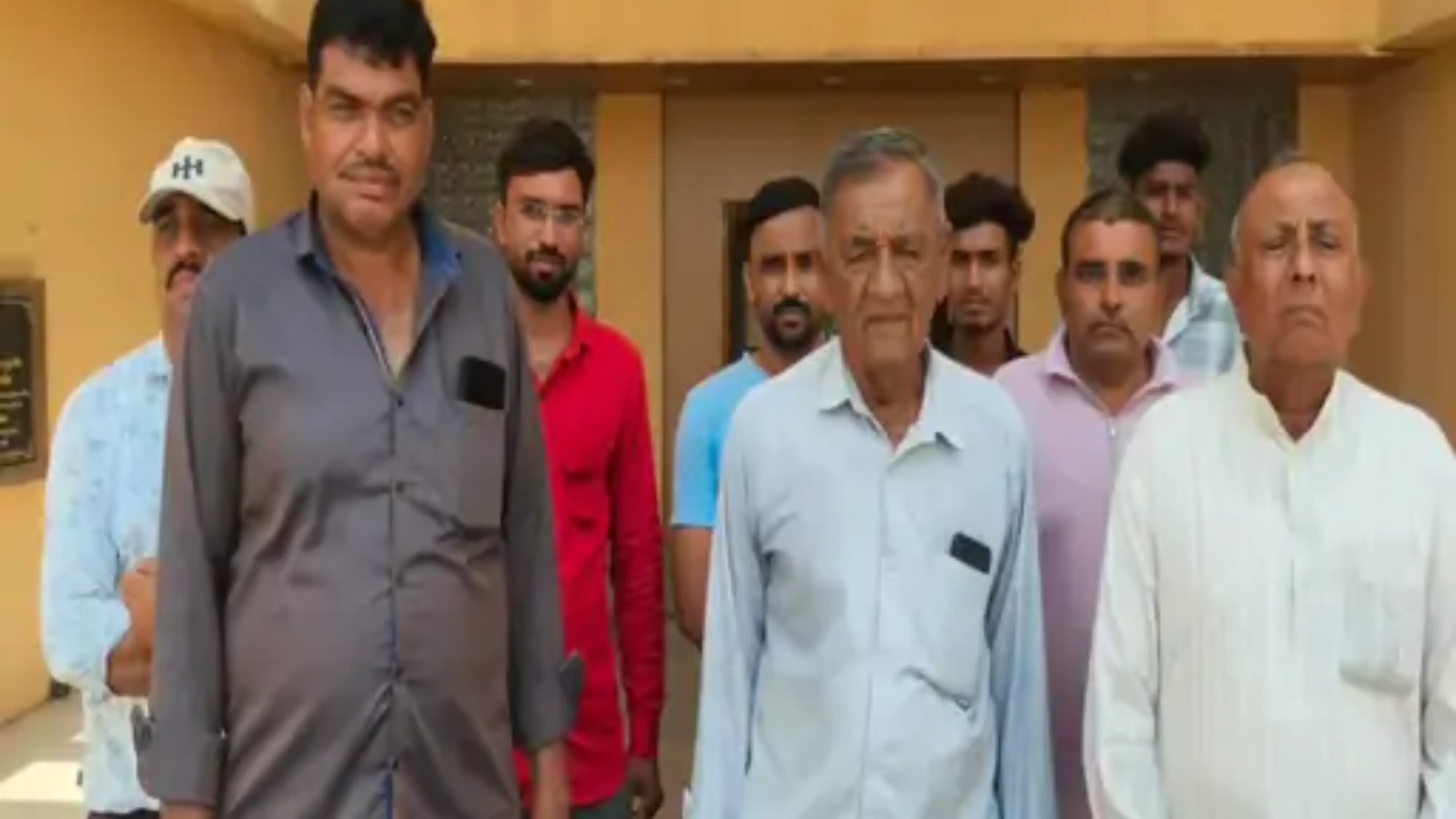 Mahisagar Farmers Maize Purchase Controversy