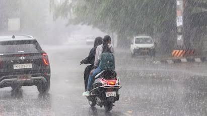 Valsad Heavy Rain: હર્ષ સંઘવી પહોંચ્યા મેદાને
