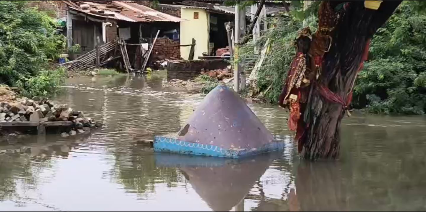 Ahmedabad Flood: ભારે વરસાદે મચાવી તબાહી