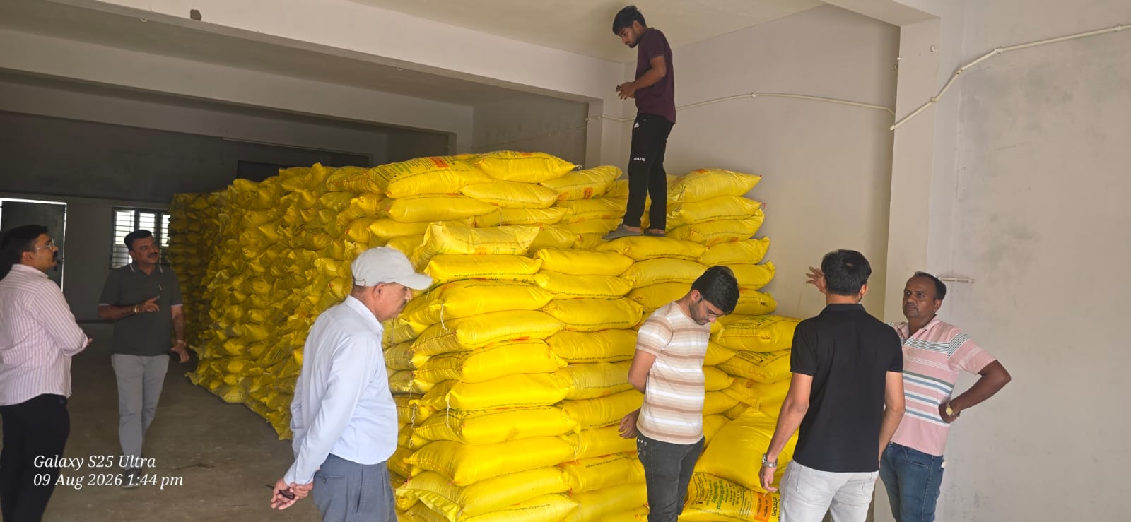 Morbi Urea Fertilizer Scam: 1272 બેગ ઝડપાઈ, ગોડાઉન સીલ