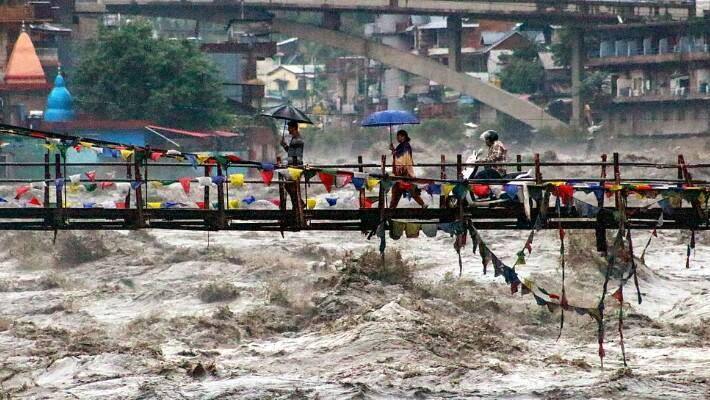 India Heavy Rain: ગુજરાતથી કાશ્મીર સુધી વરસાદનો કહેર