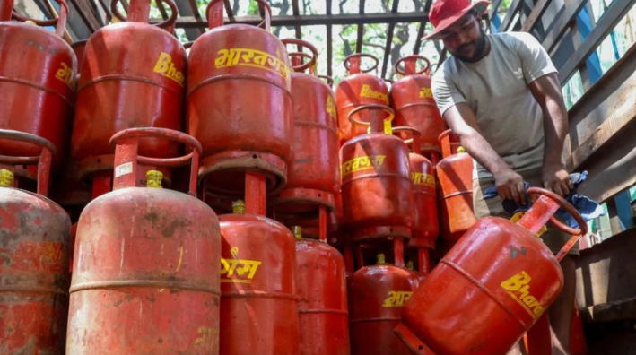 LPG સપ્લાય સંકટ વચ્ચે ભારતમાં LPG ઉત્પાદન વધારવાનો સરકારનો નિર્ણય