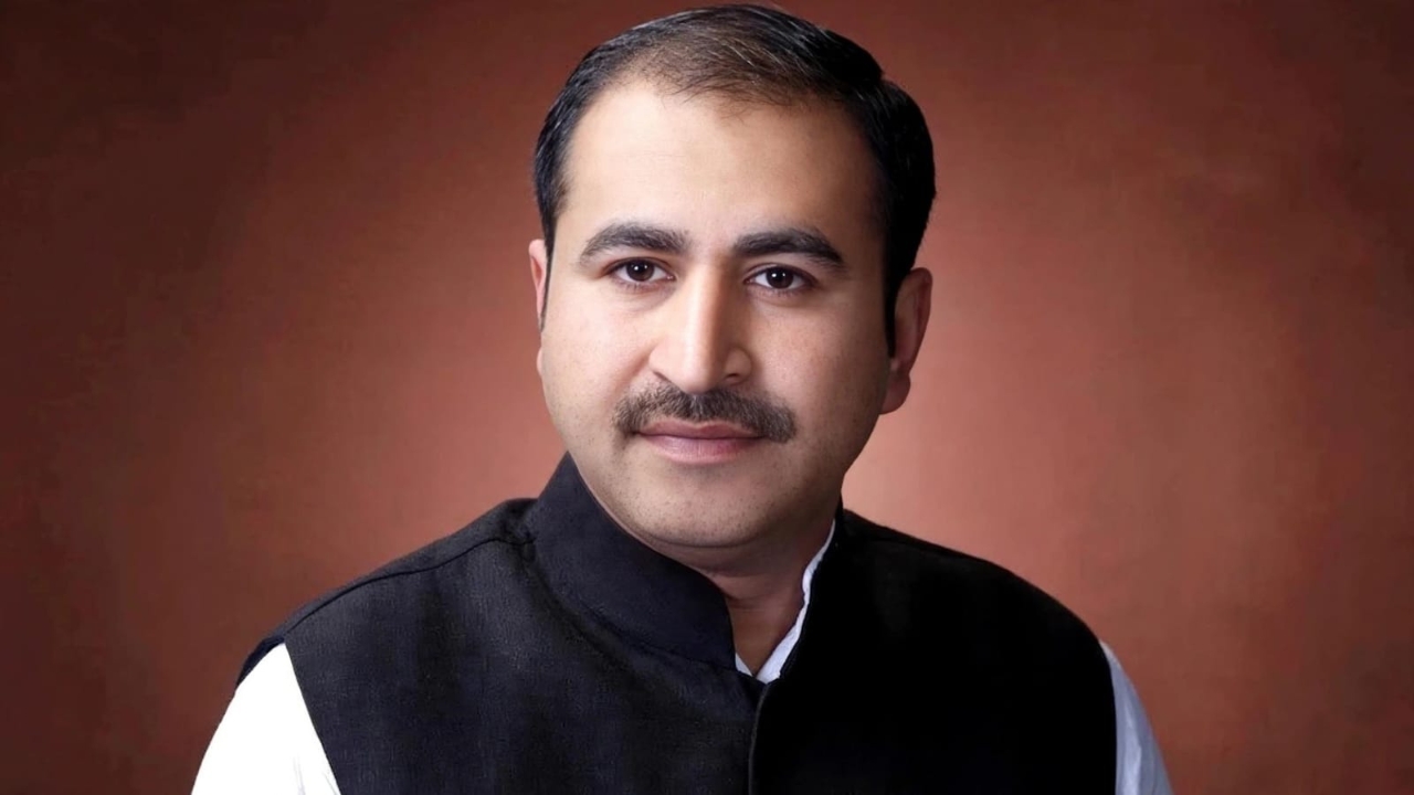 Delhi Scam