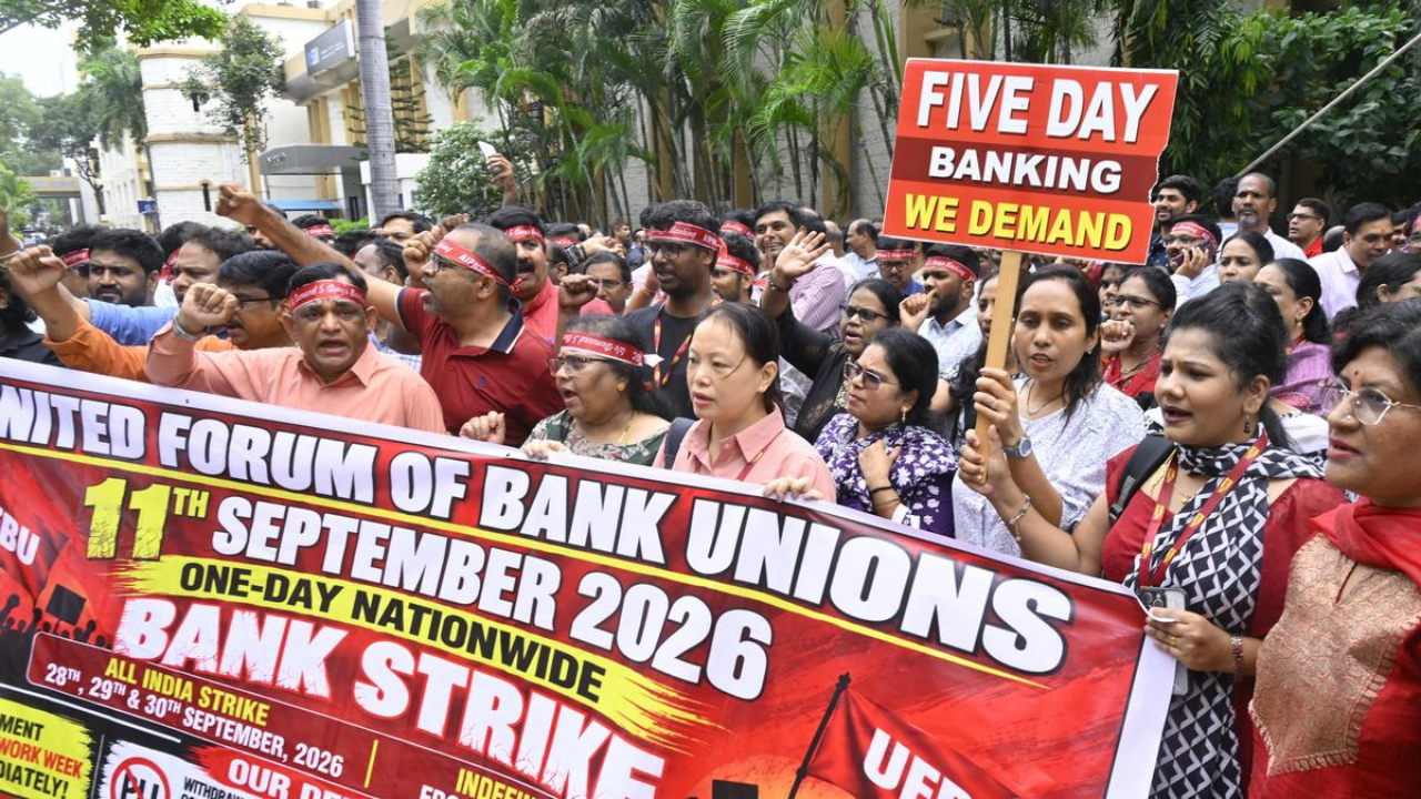 Bank Employees Strike: બેંકવાળાને 5 દિવસ જ કેમ કામ કરવું છે?