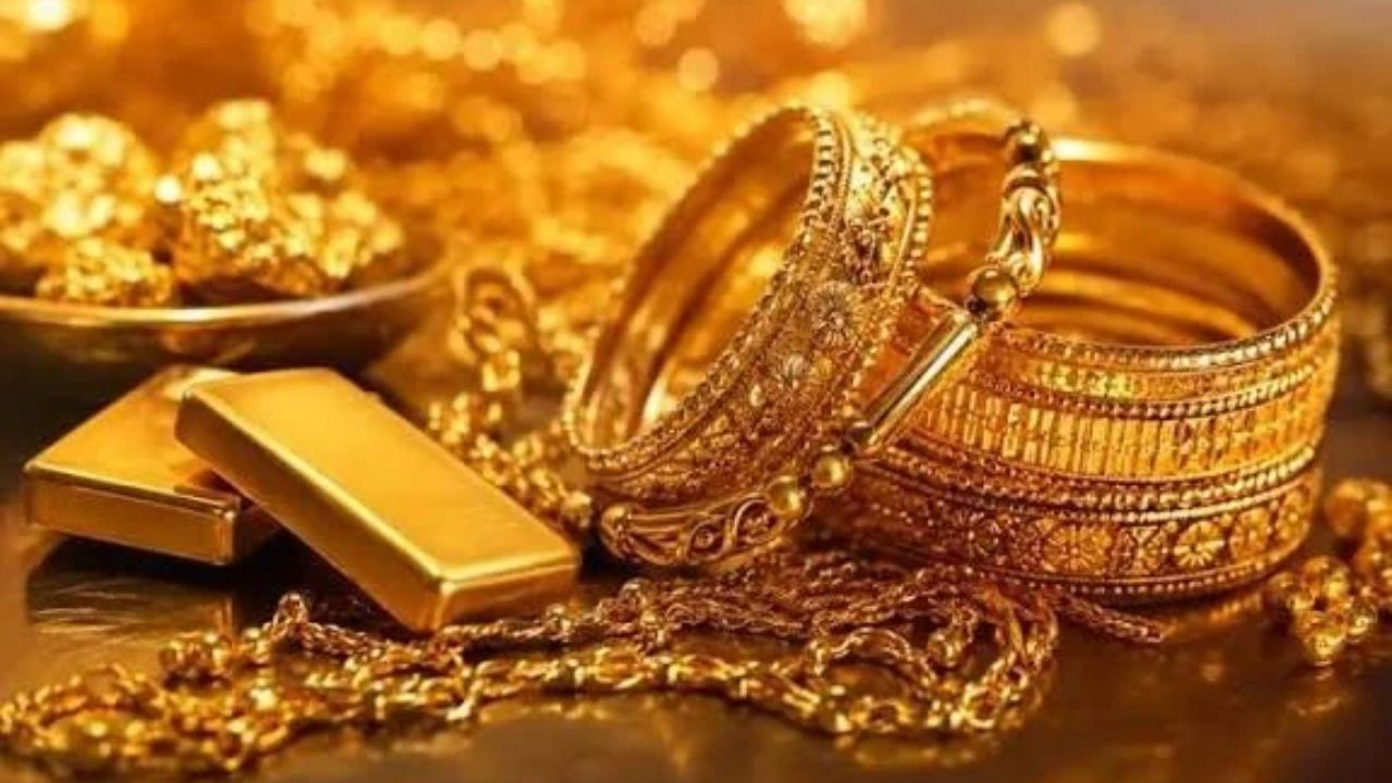 Silver Price Crash: ચાંદી ₹2.26 લાખ સસ્તી, સોનામાં પણ ઘટાડો