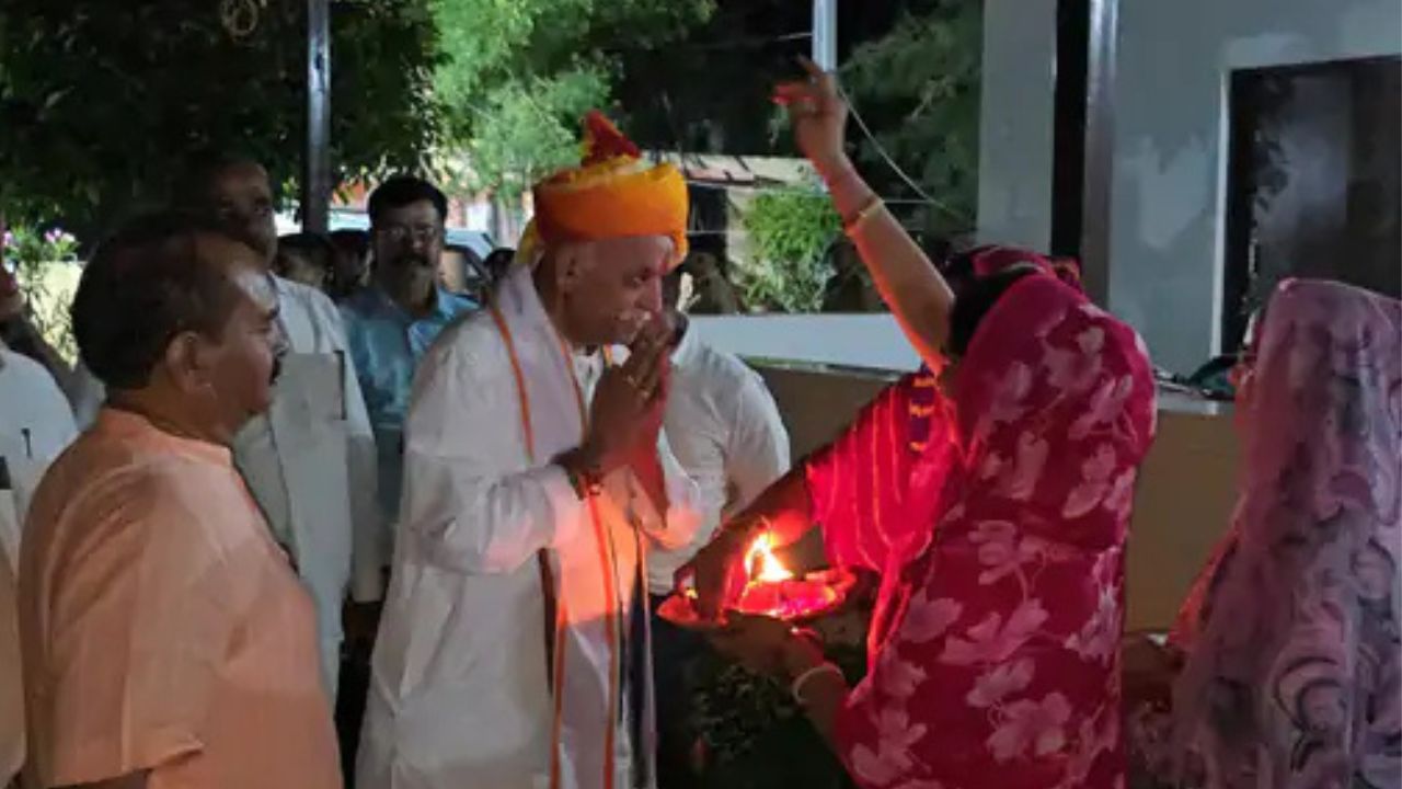 Pravin Togadiaની સિદ્ધપુરમાં બેઠક, હનુમાન ચાલીસા કેન્દ્રો પર ચર્ચા