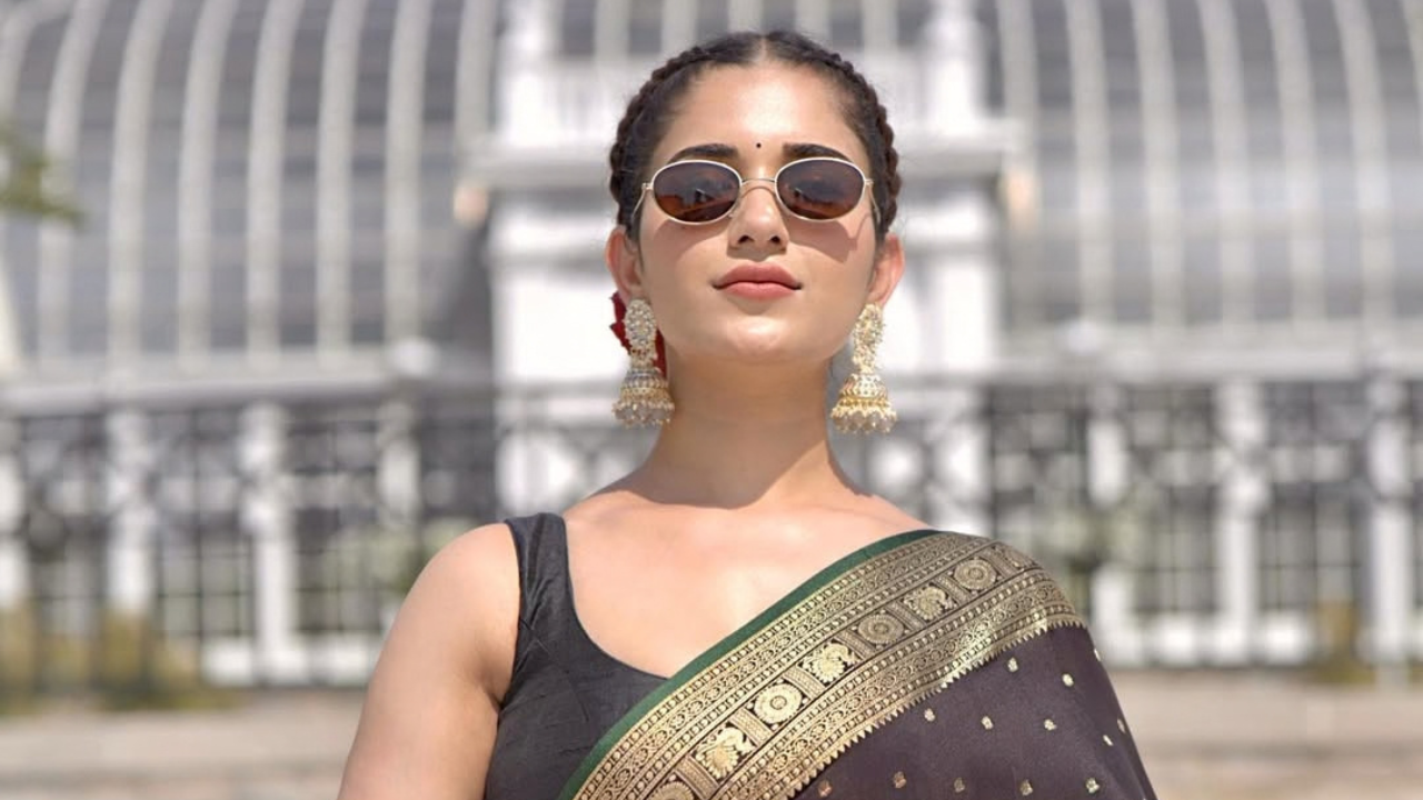 Ruhani Sharma: કોણ છે એક્ટ્રેસ? વિરાટ કોહલીને કહ્યું હતું ‘જીજુ’