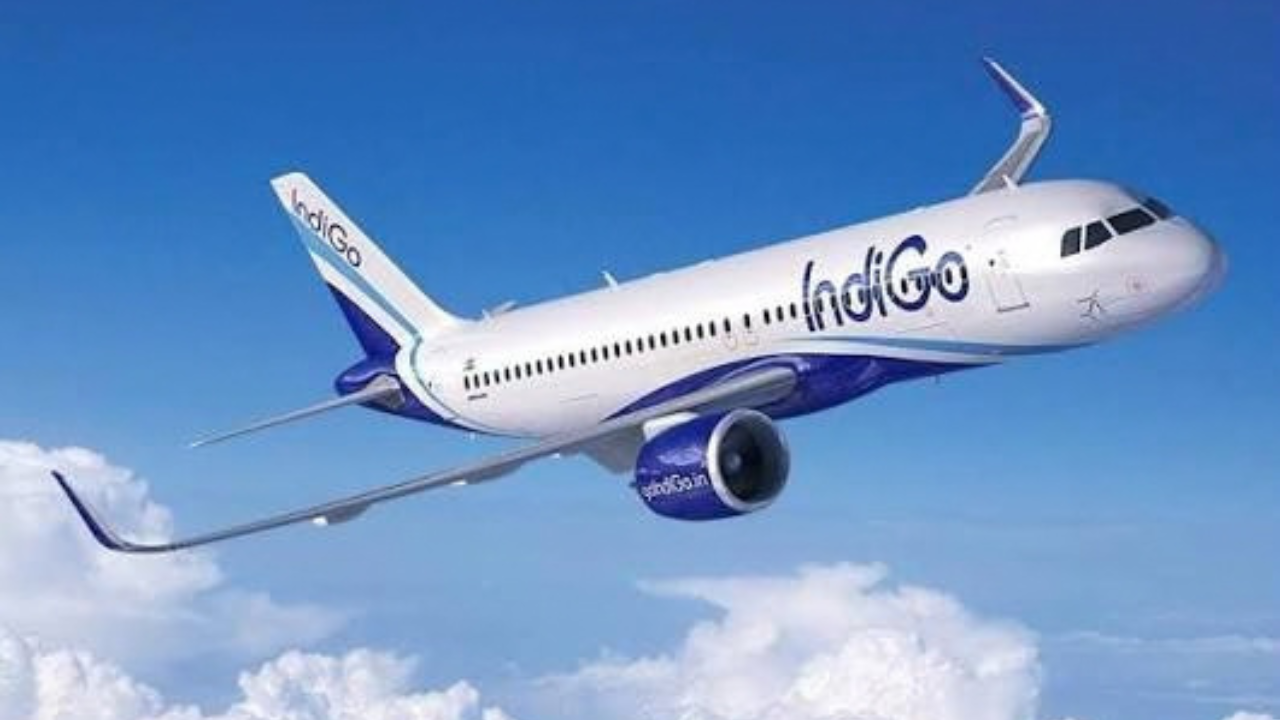 IndiGo Fuel Charge વધ્યો: ફ્લાઇટ ટિકિટ ₹10,000 સુધી મોંઘી