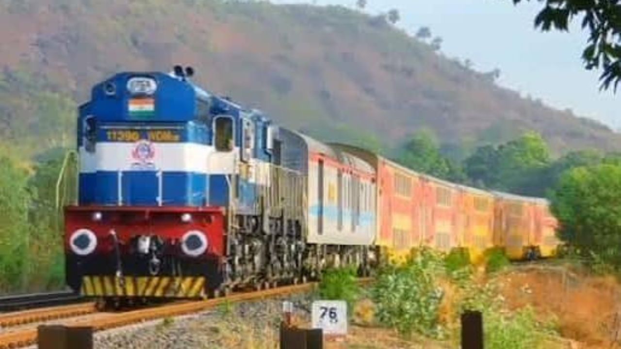 Diwali Special Trains: 10 ટ્રેનોમાં Extra AC કોચ, UP-Bihar જનારાઓને મોટી રાહત