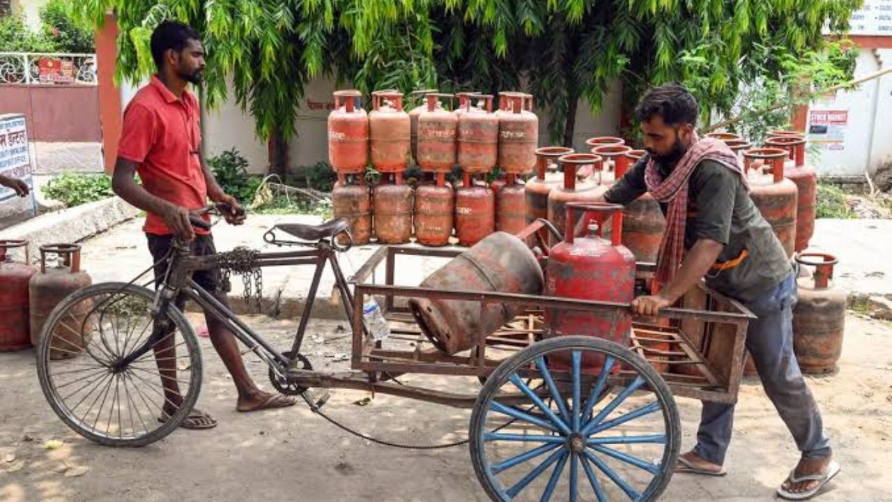 LPG Distributor Commission: 5 વર્ષથી કમિશનમાં વધારો નહીં, હડતાળના બદલે વાતચીત