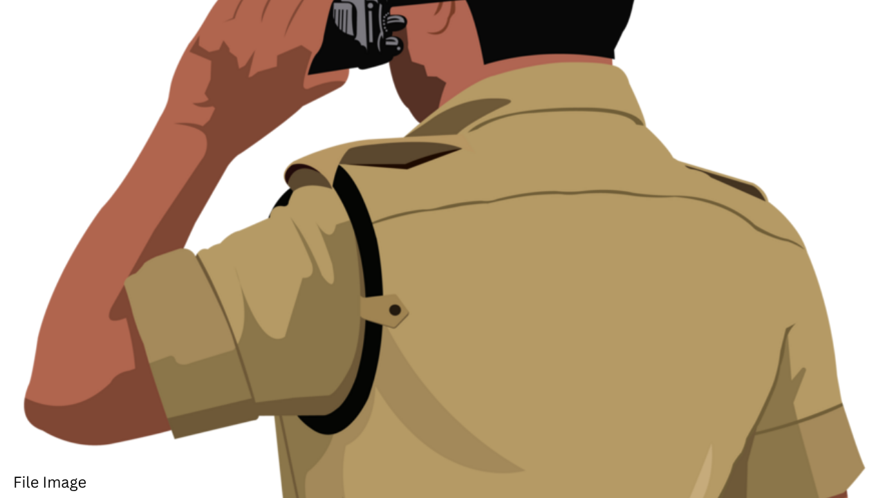 Prayagraj Police Corruption Case: રૂ. 35 હજારની માગનો આરોપ