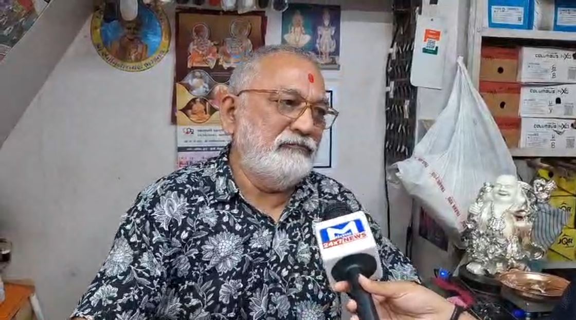 Gujarat No UPI Day: વેપારીઓએ QR કોડ ઢાંક્યા, MDR ચાર્જ સામે વિરોધ