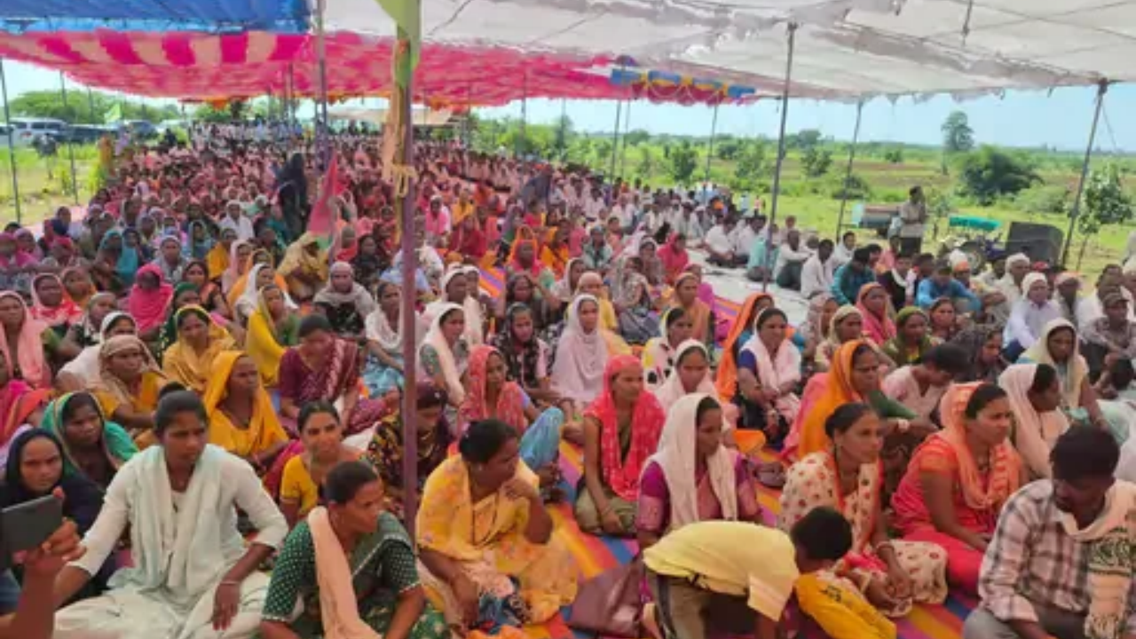 Sagbara Forest Rights Satyagraha: સાગબારાના ખોપીમાં આદિવાસી ખેડૂતોનું આંદોલન ઉગ્ર